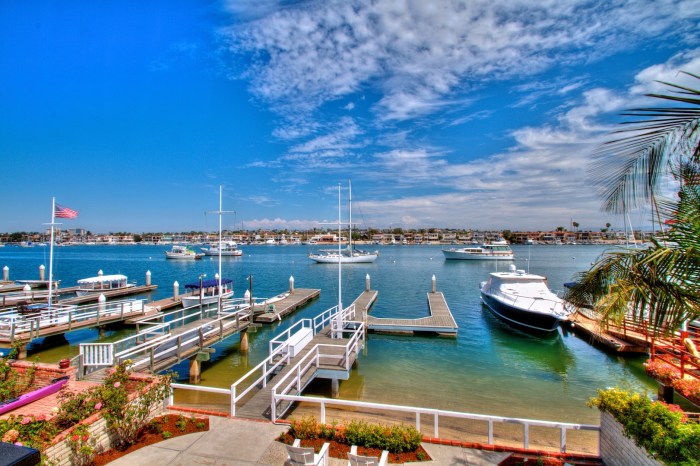 Island balboa beach discovery ferry newport chop suey cafe choose board